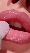 Hot Shot Juicy Plumping Gloss